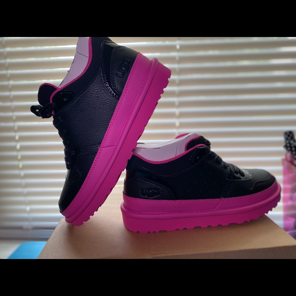 UGG sneakers , Size:8💕